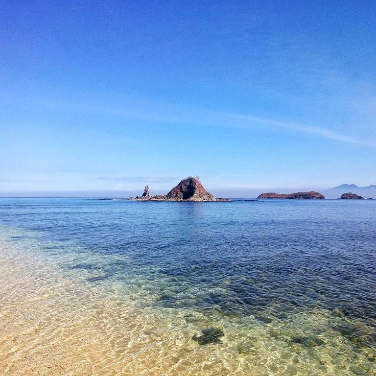 beautiful beaches in batangas | layag layag beach, nasugbu