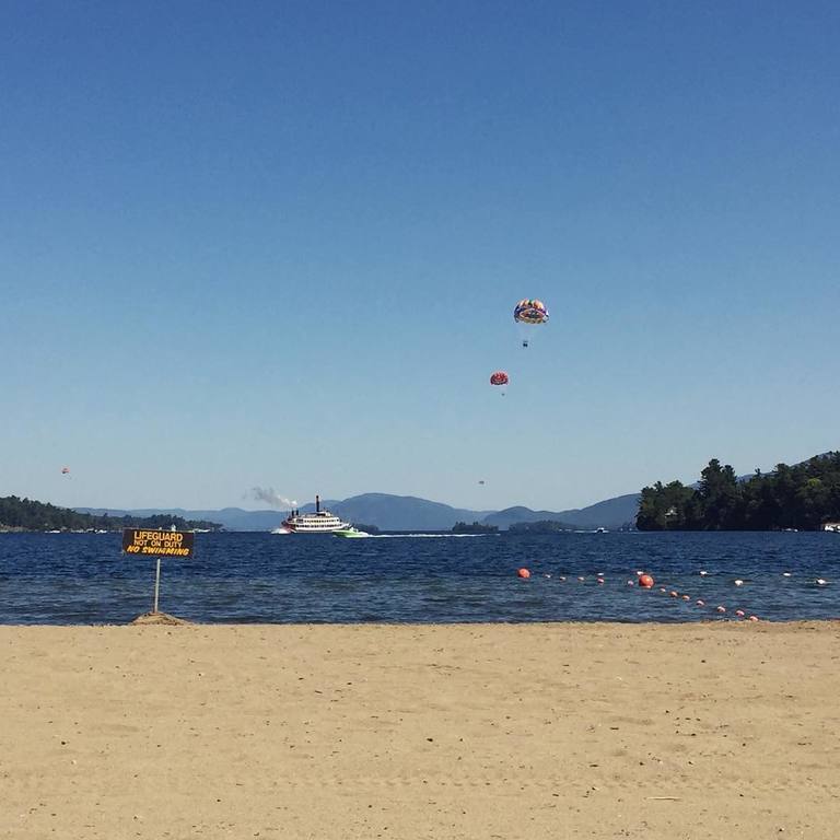 things to do in lake george new york | pack a picnic to million dollar beach