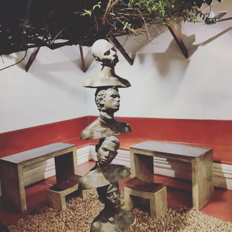 cafes in kochi | kashi art café