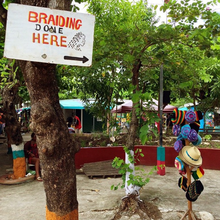 things to do in ocho rios jamaica | go souvenir shopping at ocho rios market