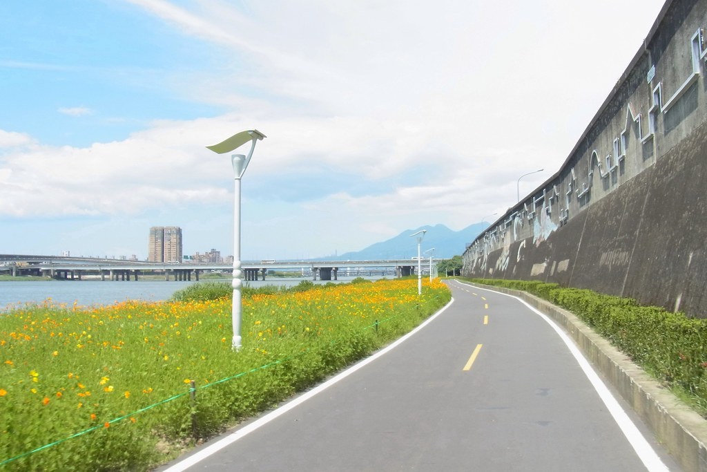 Taipei cycling road