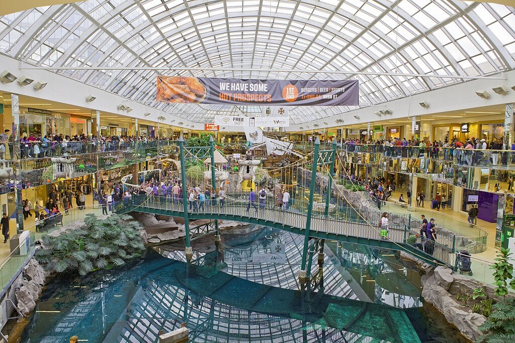 West Edmonton Mall, Edmonton, Alberta (22094236672)