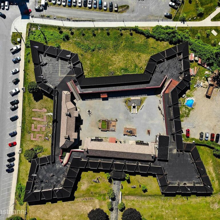 things to do in lake george new york | admire the outstanding architecture of fort william henry