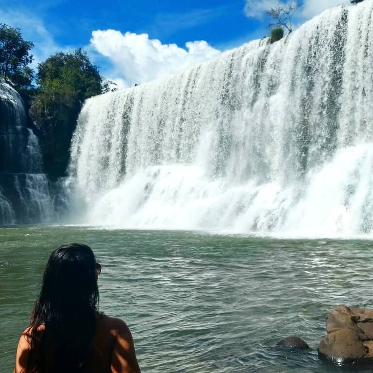 things to do in uberlandia | stand in awe at waterfall sucupira