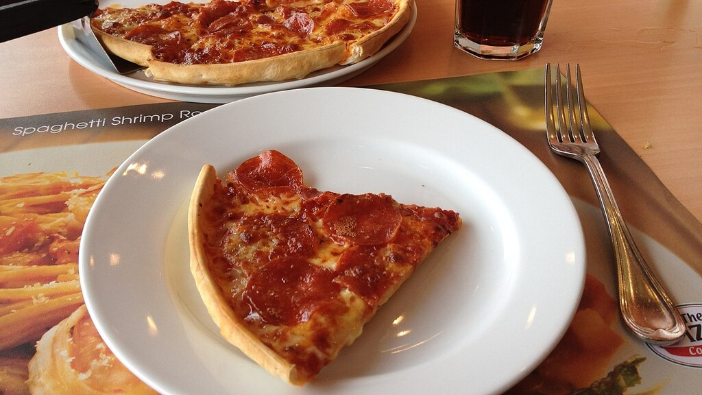 Lunch Time, The Pizza Company, Kad Suan Kaew Shopping Centre, Chiang Mai (7113924285)