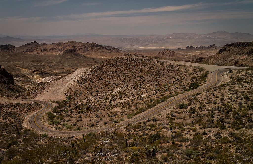 From Sitgreaves Pass - panoramio