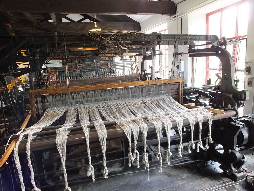 Leeds Industrial Museum Hattersley standard loom 7043