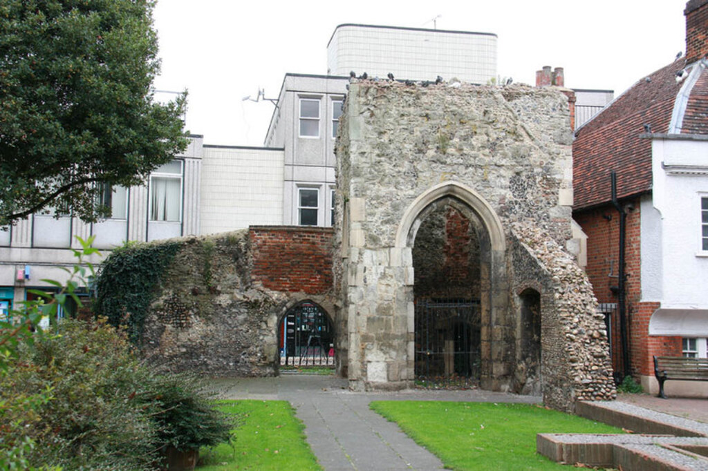 St Thomas Chapel, Brentwood - Ruin