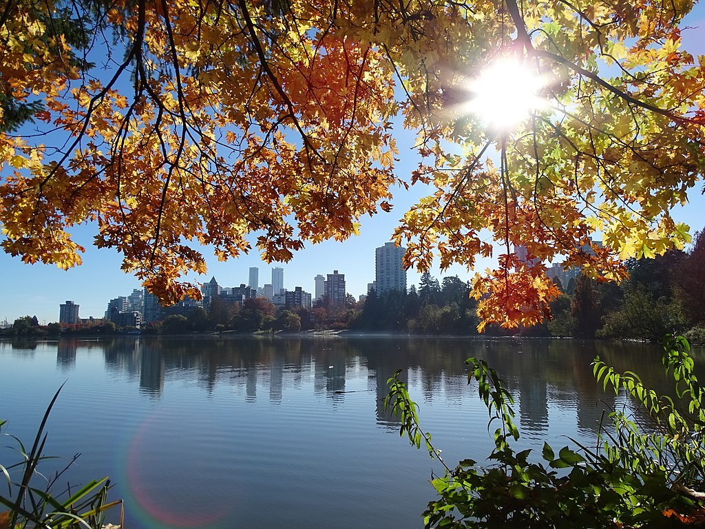Most Gorgeous Lakes In Vancouver, Canada