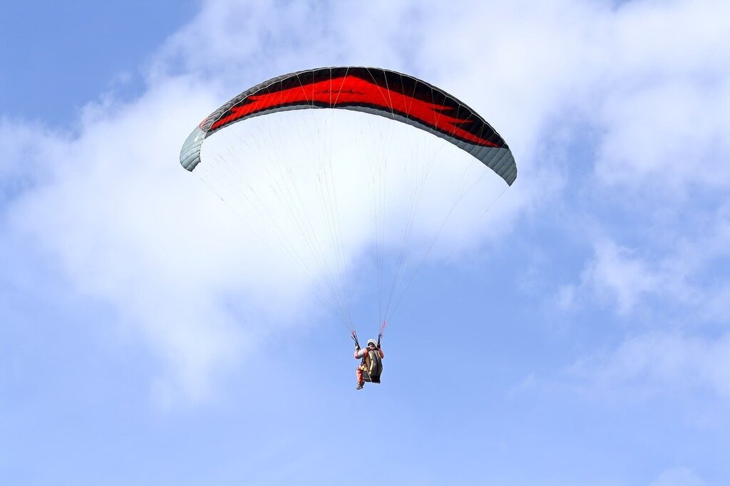 Paragliding