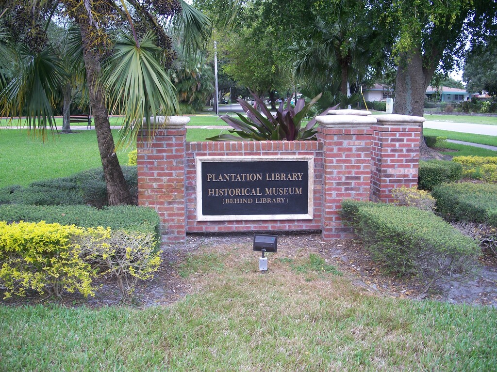 Plantation FL Hist Museum sign01