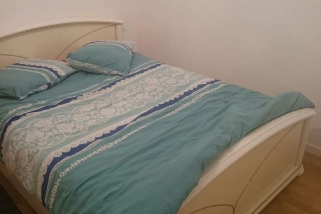 chambre calme au cœur de la ville