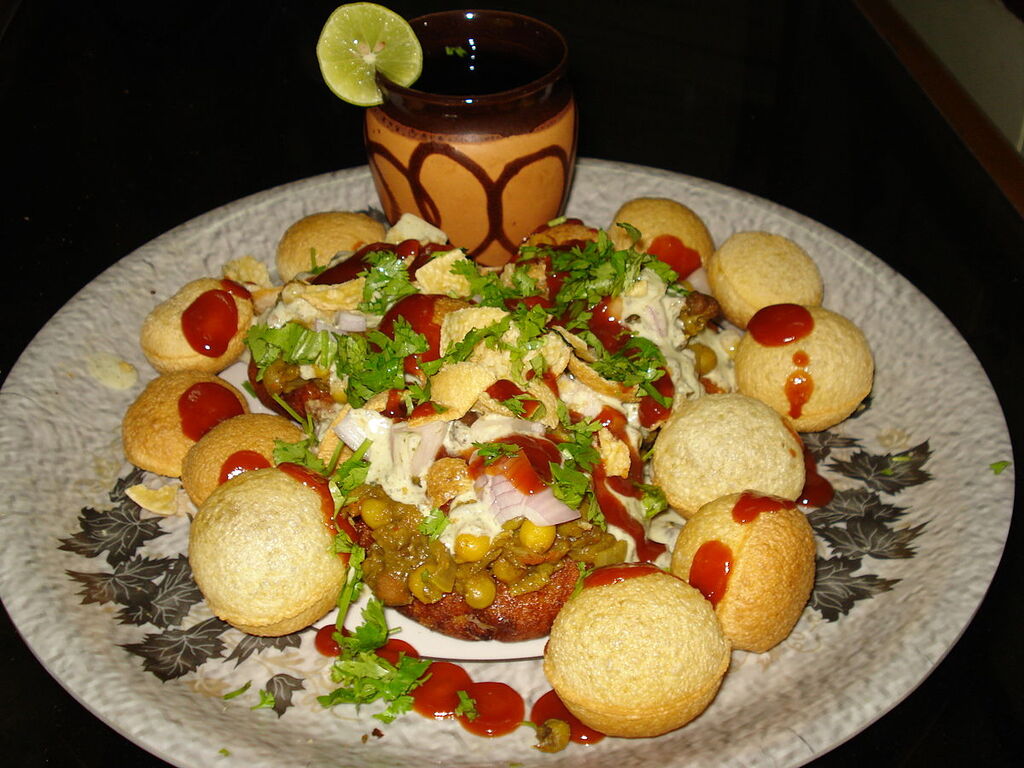 Aloo Tikki Chaat