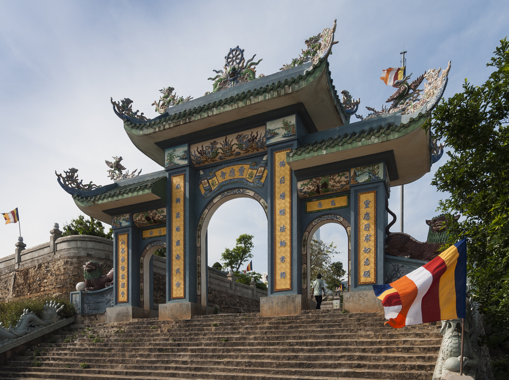 Son-Tra-Peninsula Da-Nang Vietnam Linh-Ung-Pagoda-01