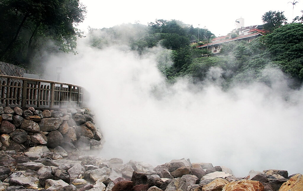 北投地獄谷 Beitou Thermal Valley - panoramio