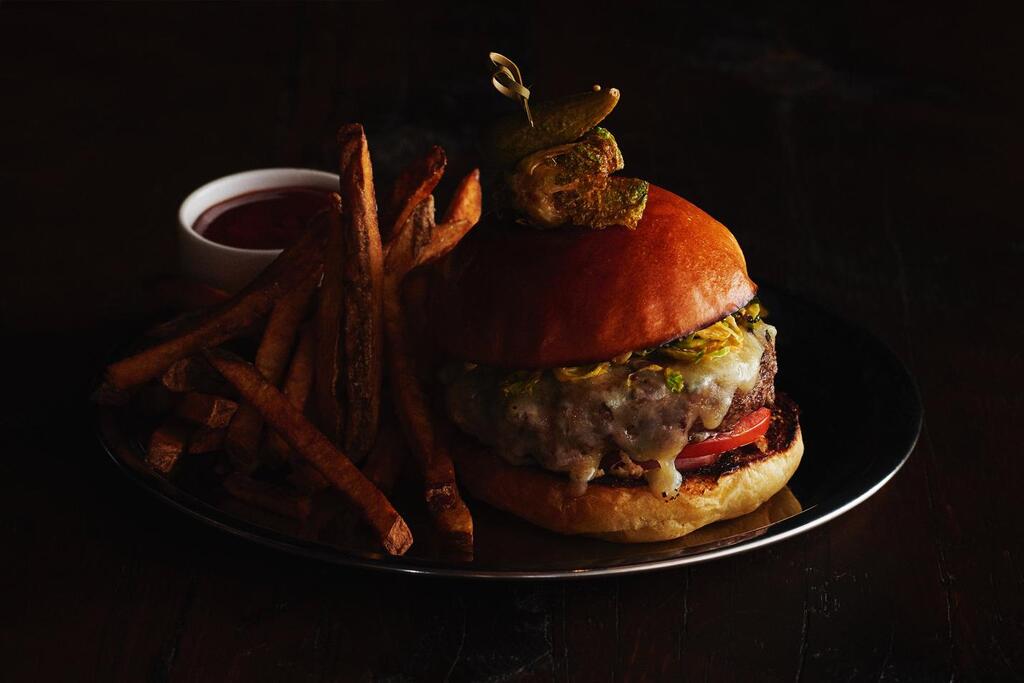 luxury hotels in soho - tribeca | only the best food and beverage will do