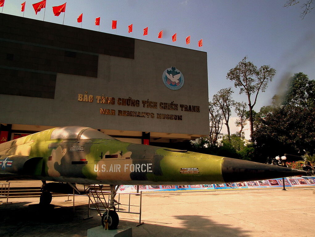 NORTHROP F5 WAR REMNANTS MUSEUM SAIGON HO CHI MINH CITY VIETNAM JAN 2012 (6820517196)