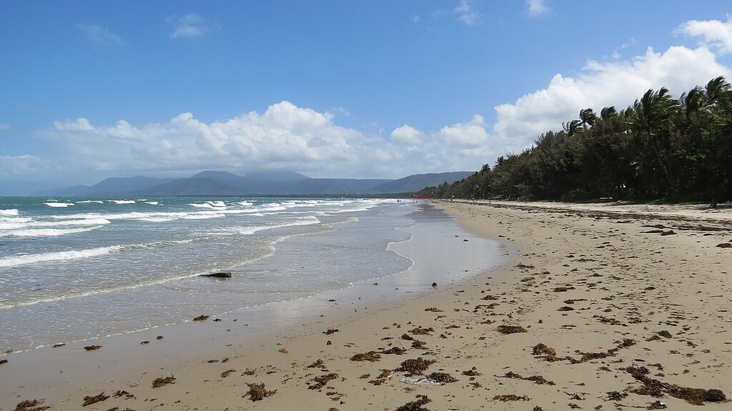 Four Mile Beach, Port Douglas (484046) (9443847350)