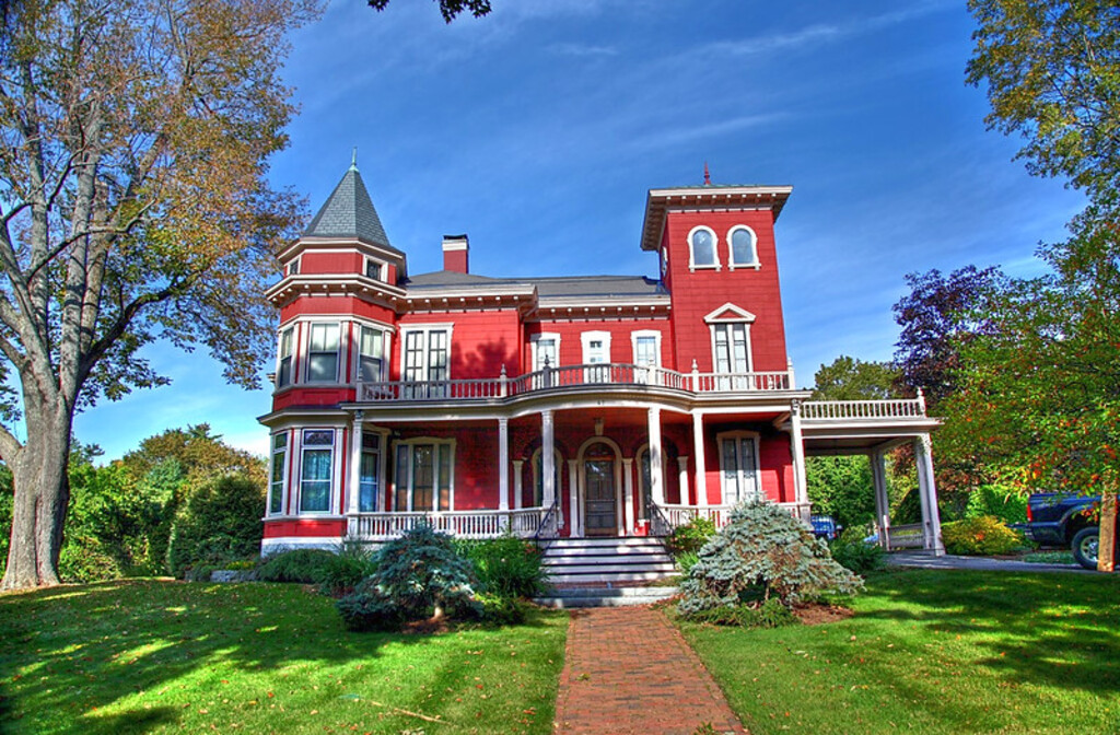 Stephen King's House - sept 26, 2011 (2)