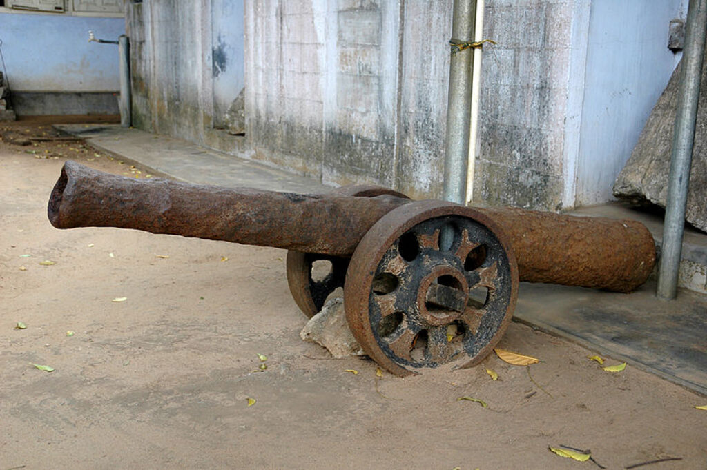 Cannon found at Jaffna Archeological Museum