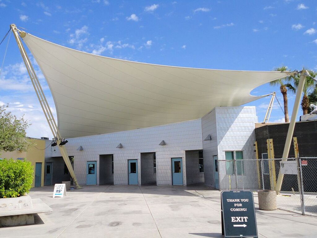 Reid Park Zoo Entrance