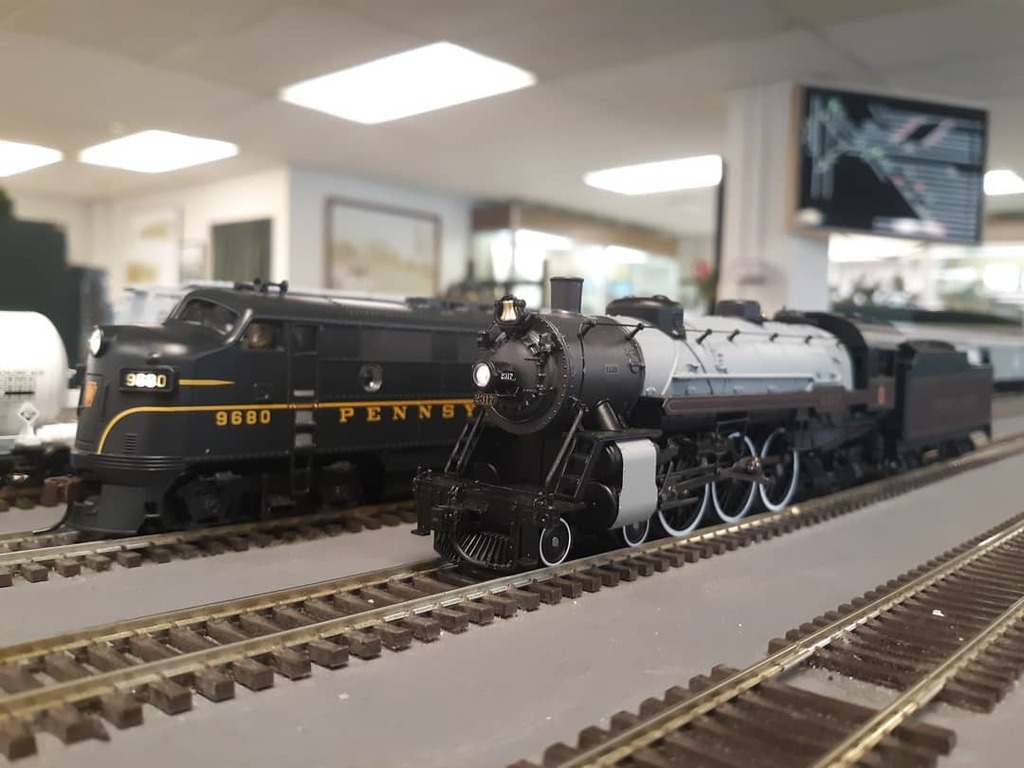 things to do in johnson city tn | browse through the exhibits at george l. carter railroad museum