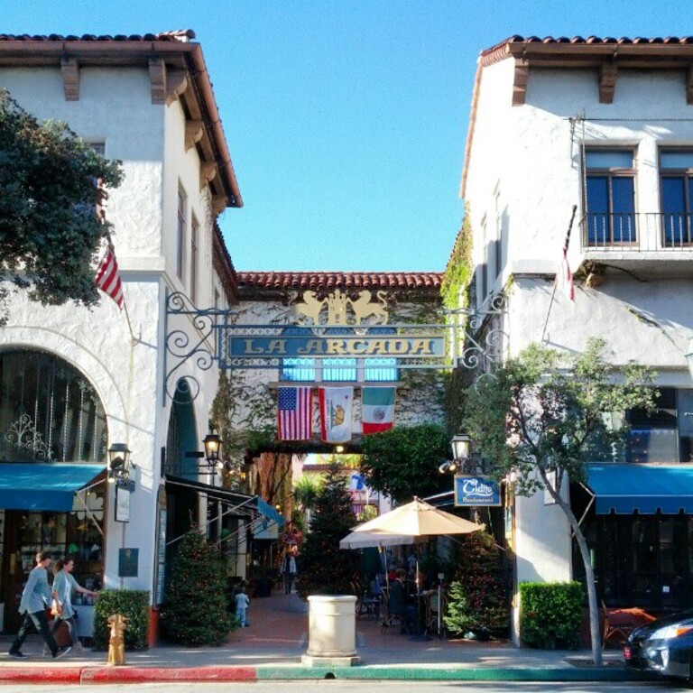 La Arcada, Santa Barbara