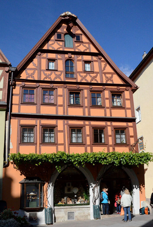 Herrngasse 10 (Rothenburg ob der Tauber) Frontal