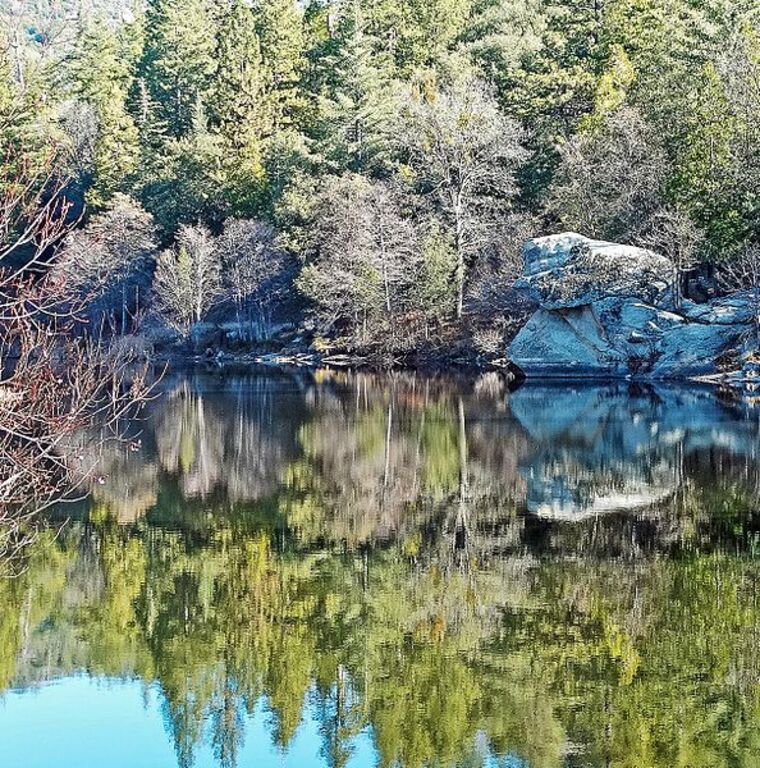 Lake Fulmor Reflections12-13 (16054968213)