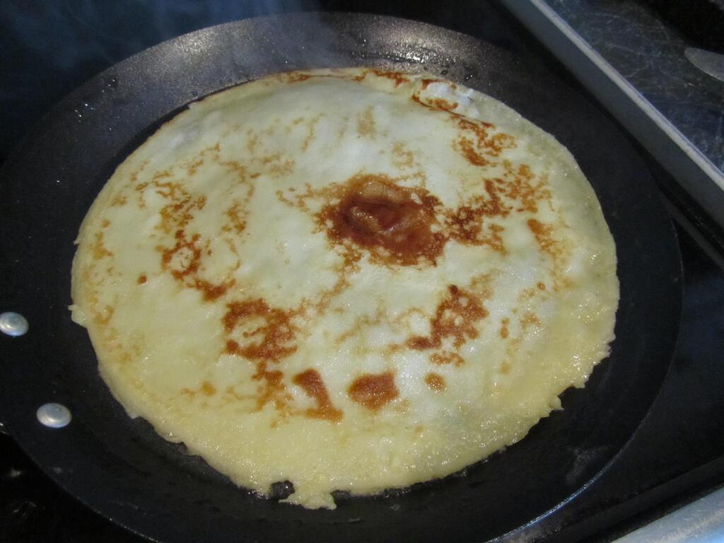 Cooking Crepes