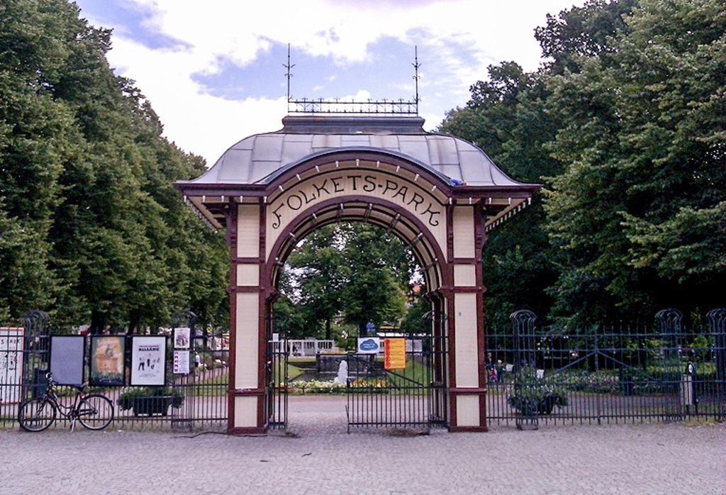 Entrance folketspark malmo