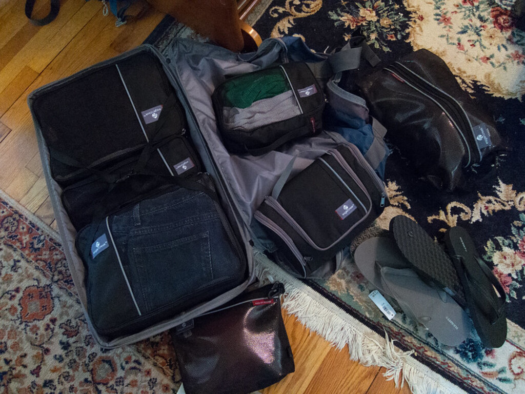 Packing cubes