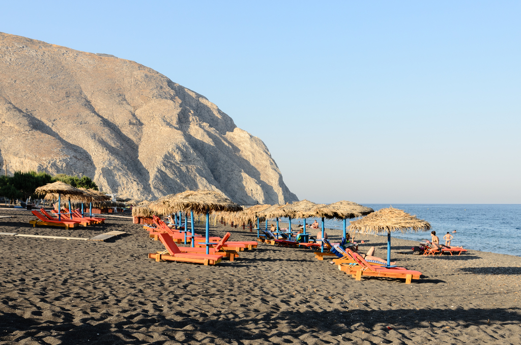 Beach - Perissa - Santorini - Greece - 02