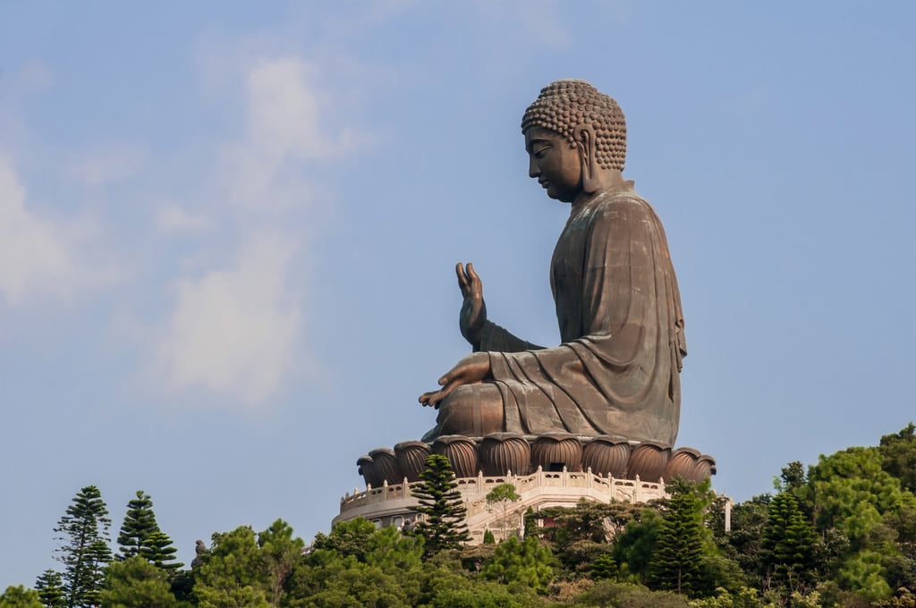 Tian Tan Buddha by Beria