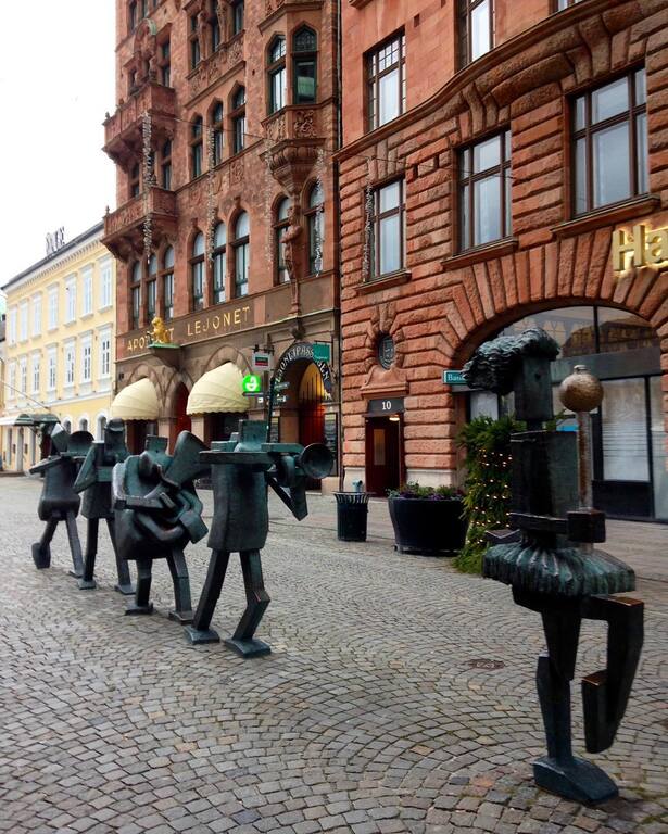 things to do in malmo sweden | do some shopping at södergatan