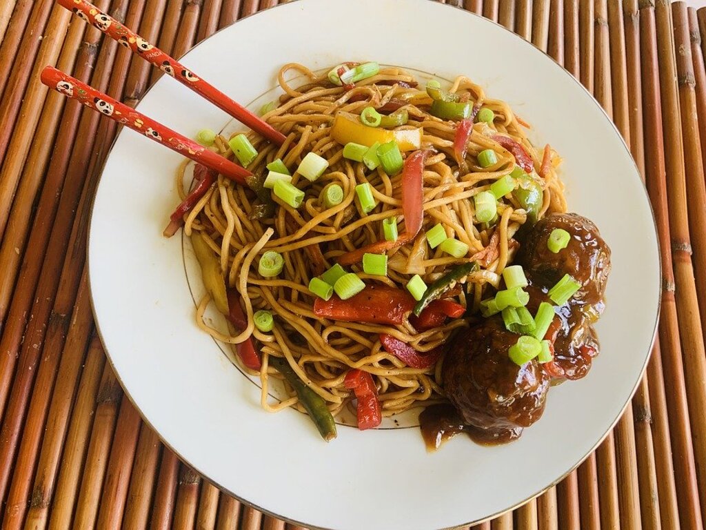 Noodle plate