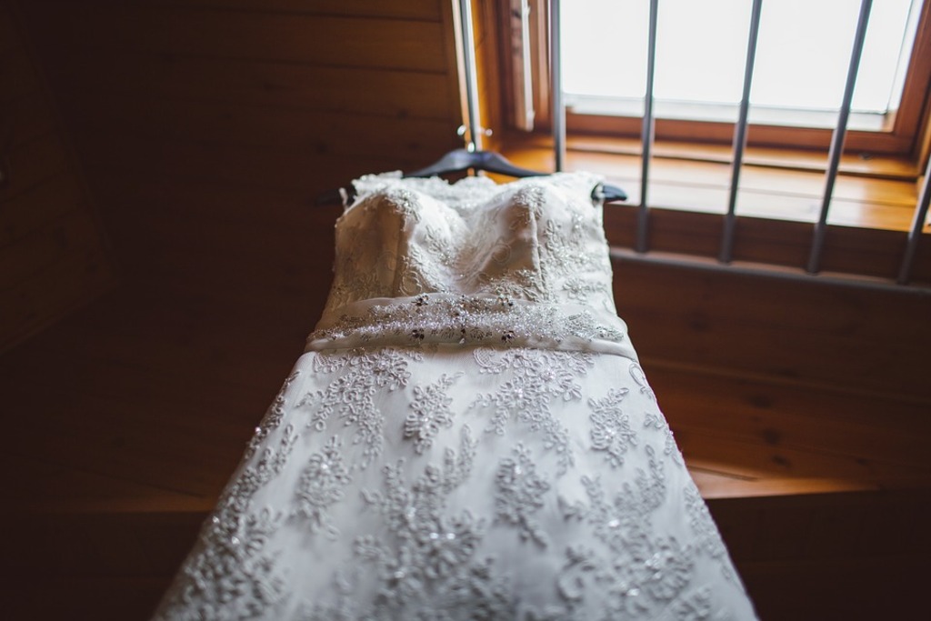 Wedding dress