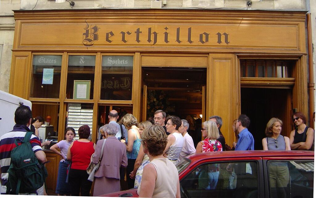 Paris Berthillon, 12 July 2003