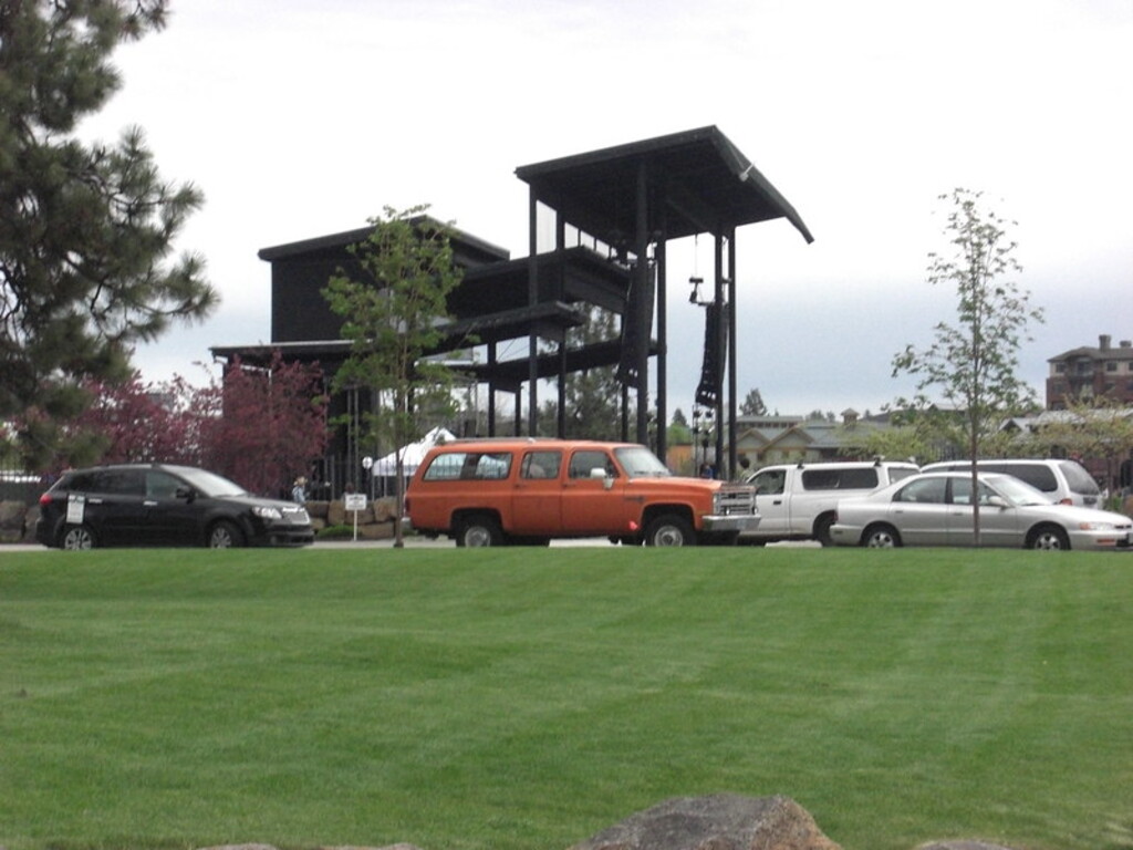 Les Schwab Amphitheater
