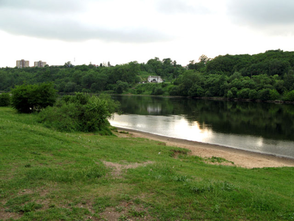 Nemunas beach at Panemunės park and railway tunnel at the other side of Nemunas river - panoramio