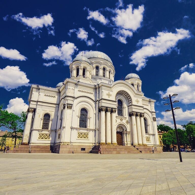 things to do in kaunas | experience the novelty of the kaunas museum for the blind