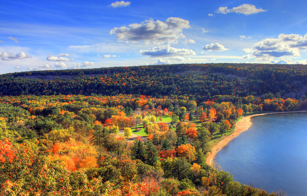 Devil's Lake State Park