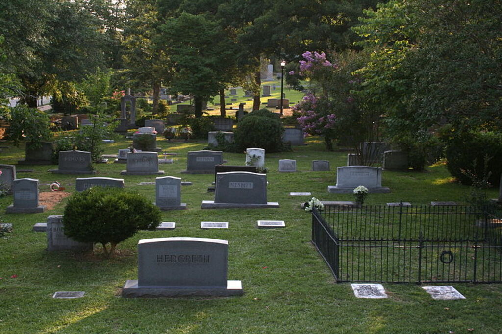 2008-07-21 Old Chapel Hill Cemetery 1