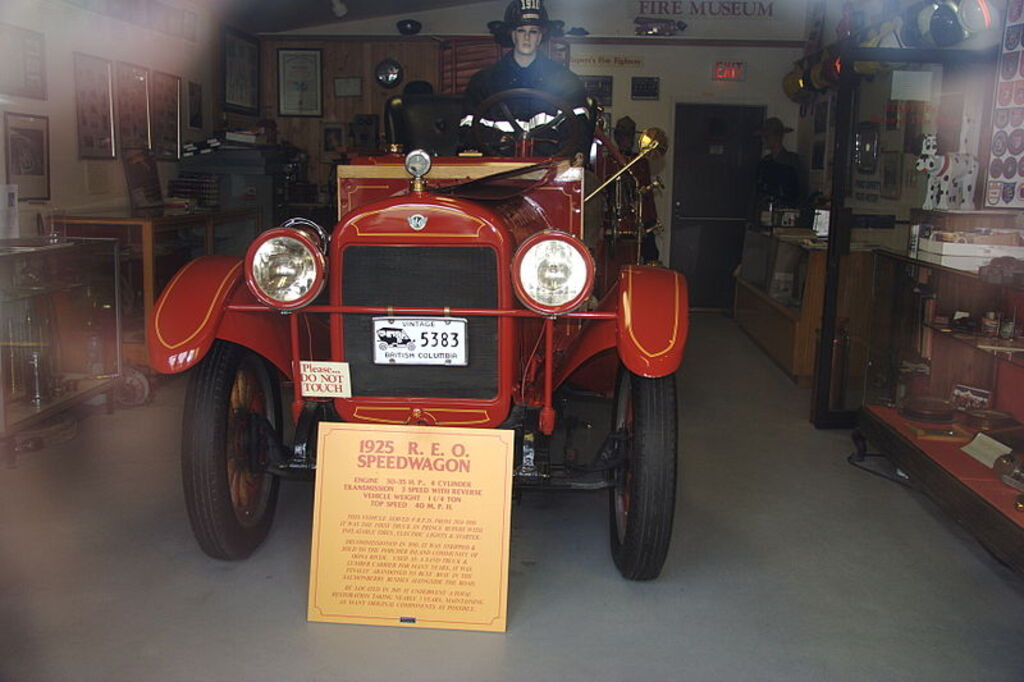 1925 REO Speedwagon Fire Truck
