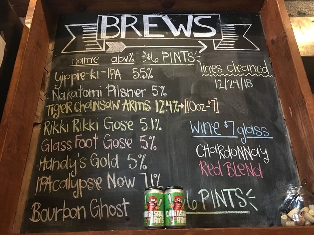 things to do in florence alabama | sample beer at singin’ river brewing company