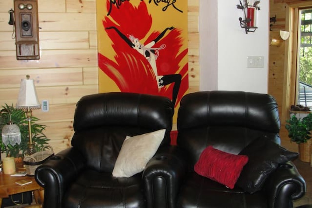 13 Best Airbnb Vacation Rentals In Adrian, Michigan Updated 2024 Trip101