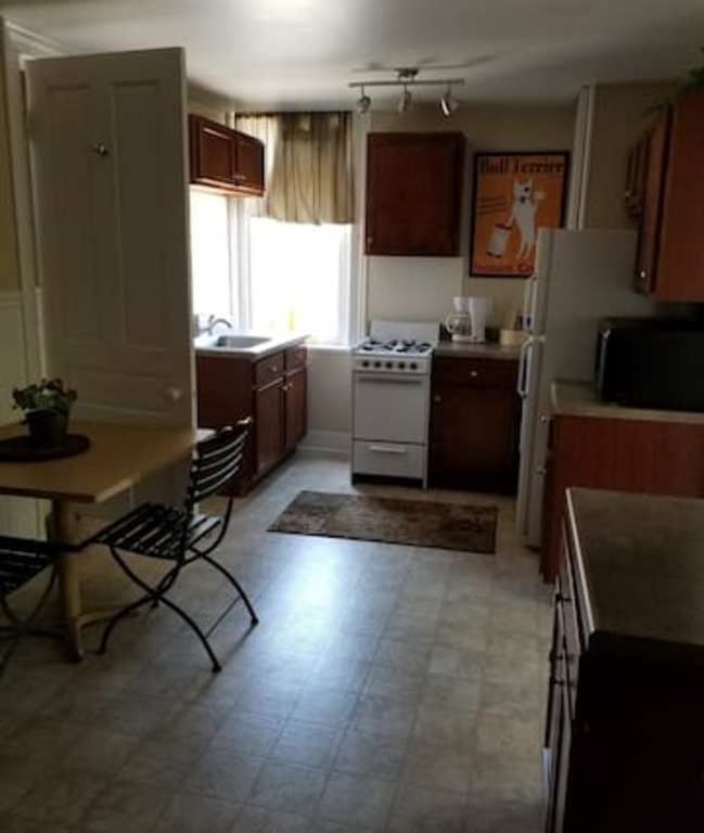 13 Best Airbnb Vacation Rentals In Adrian, Michigan Updated 2024 Trip101