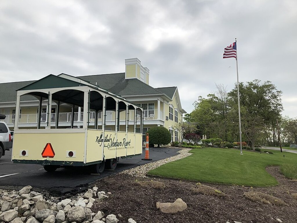 Kelleys Island Venture Resort
