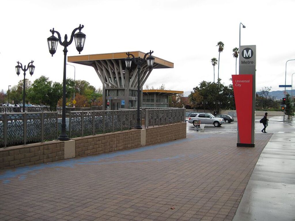 Universal City Station LACMTA