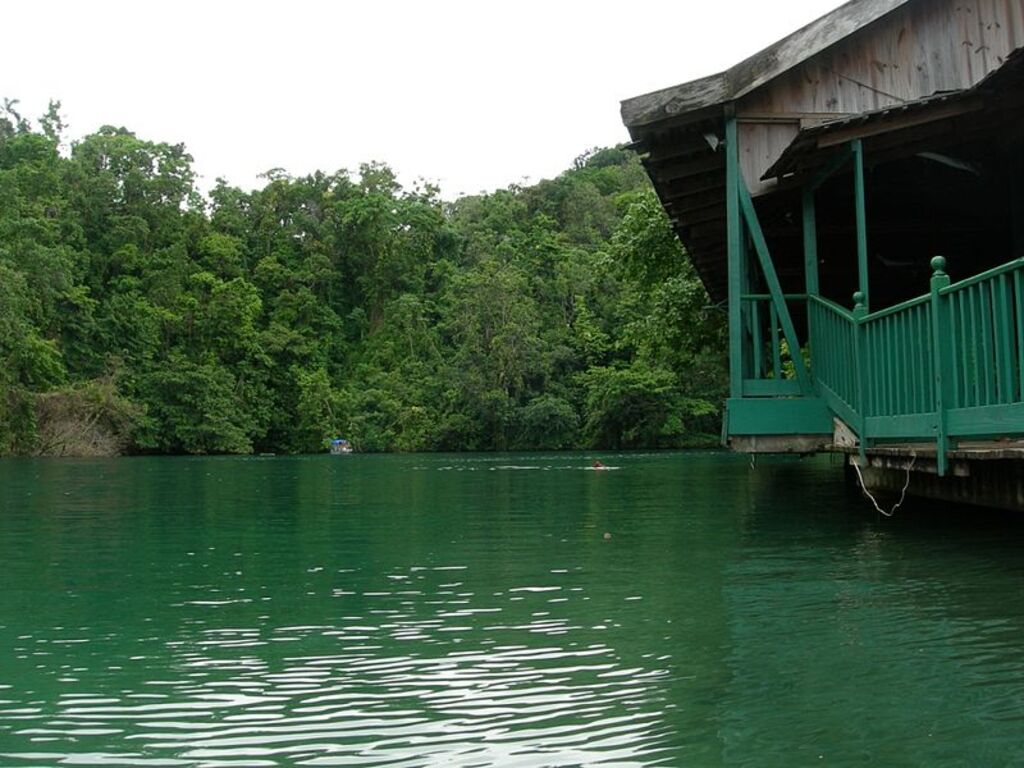 Blue lagoon1